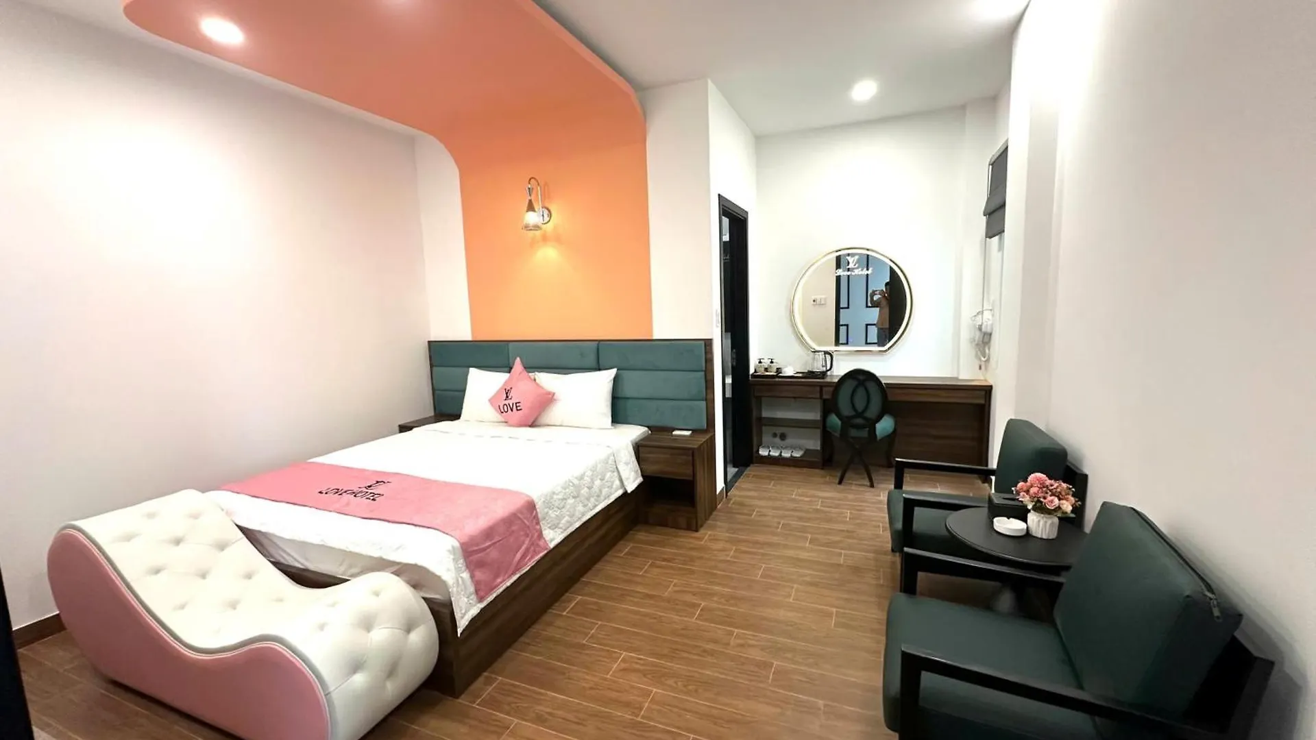 Love Hotel To Ky Ho Chi Minh City